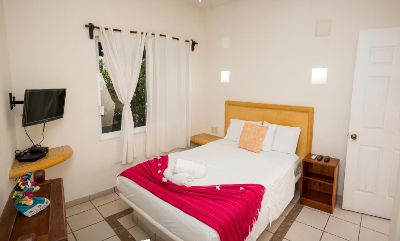 Canto Del Mar Hotel - Zihuatanejo - Suites Con Cocina Exterior photo