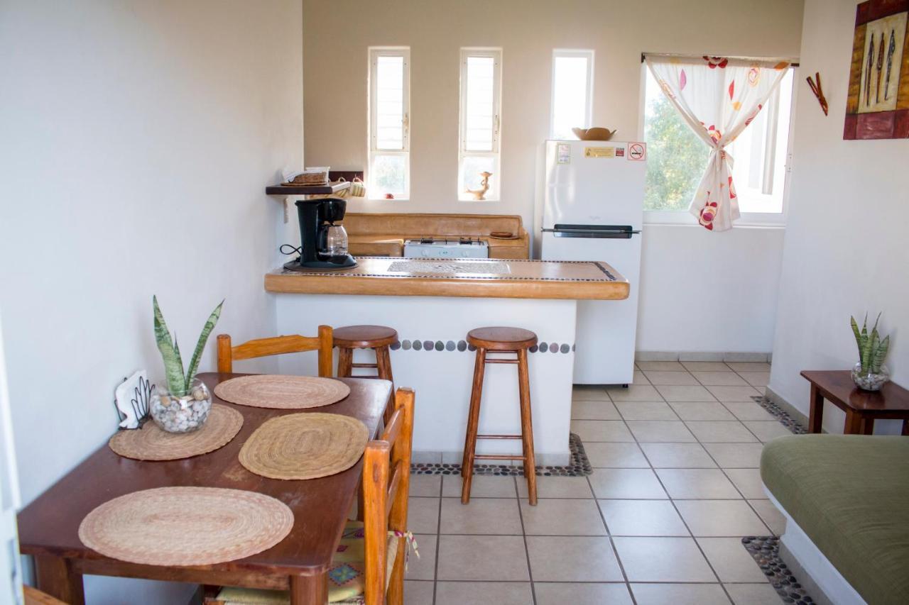 Canto Del Mar Hotel - Zihuatanejo - Suites Con Cocina Exterior photo
